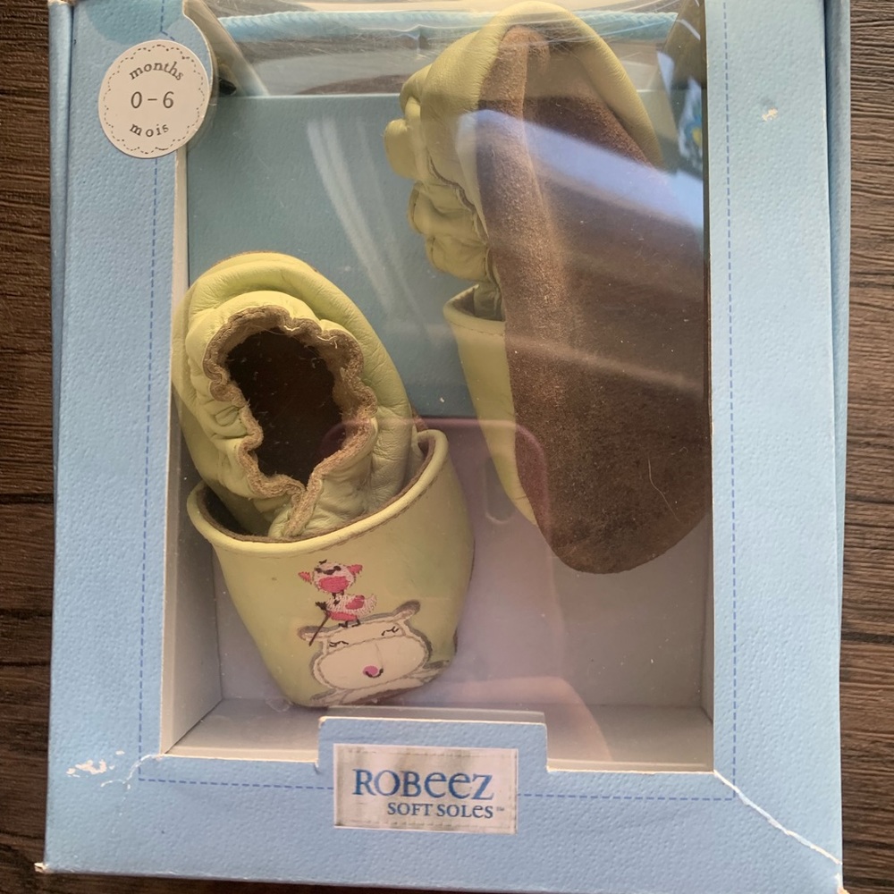 Robeez 0-6
